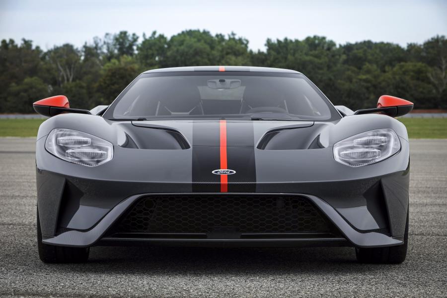  Ford GT Carbon Series 2018 года  (фото 6 из 11)
